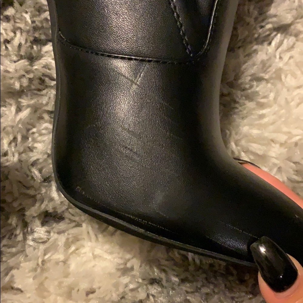 ❤️2/$12❤️ BLACK HEEL BOOTS - Picture 5 of 5